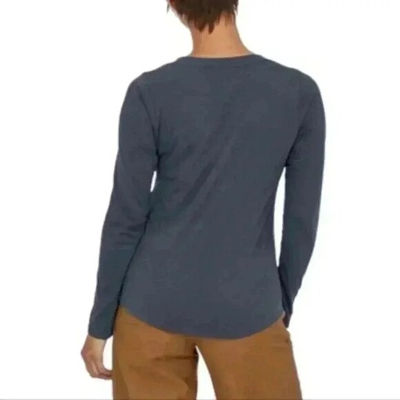 Patagonia Mainstay Henley Shirt Navy Blue Regular Fit V-Neck Women's size Small - Picture 3 of 13